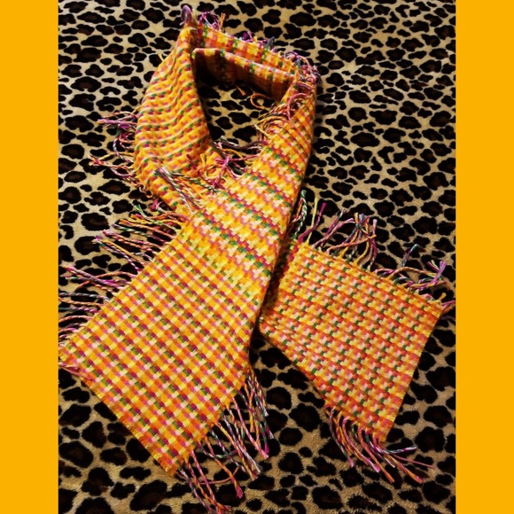 Vintage Accessories - VTG 70s Groovy Boho MOD Fringe Multicolor Woven Scarf